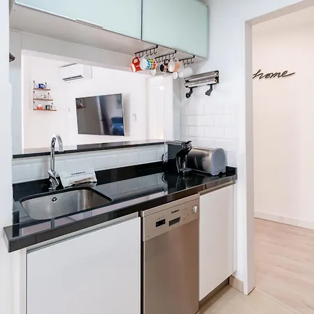 Vb Fragata 1br By The Marina Apartment